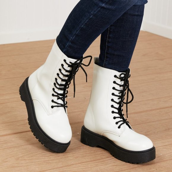 WeeBoo Big Steps Platform Combat Boots - Picture 5 of 10